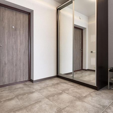 Perfect Apartments M Polytech, Ohmatdet, Parking 키예프 외부 사진