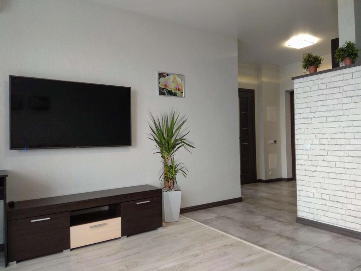 Perfect Apartments M Polytech, Ohmatdet, Parking 키예프 외부 사진