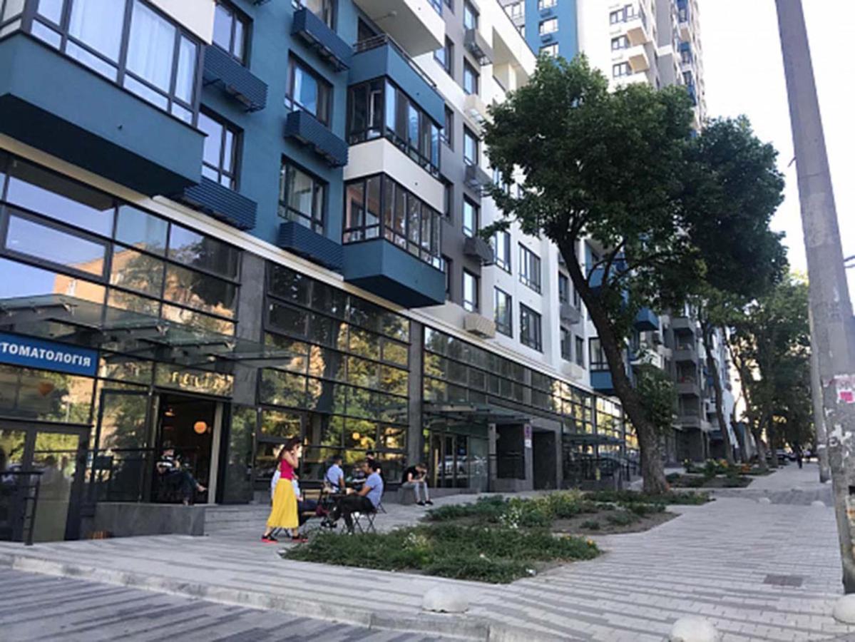 Perfect Apartments M Polytech, Ohmatdet, Parking 키예프 외부 사진
