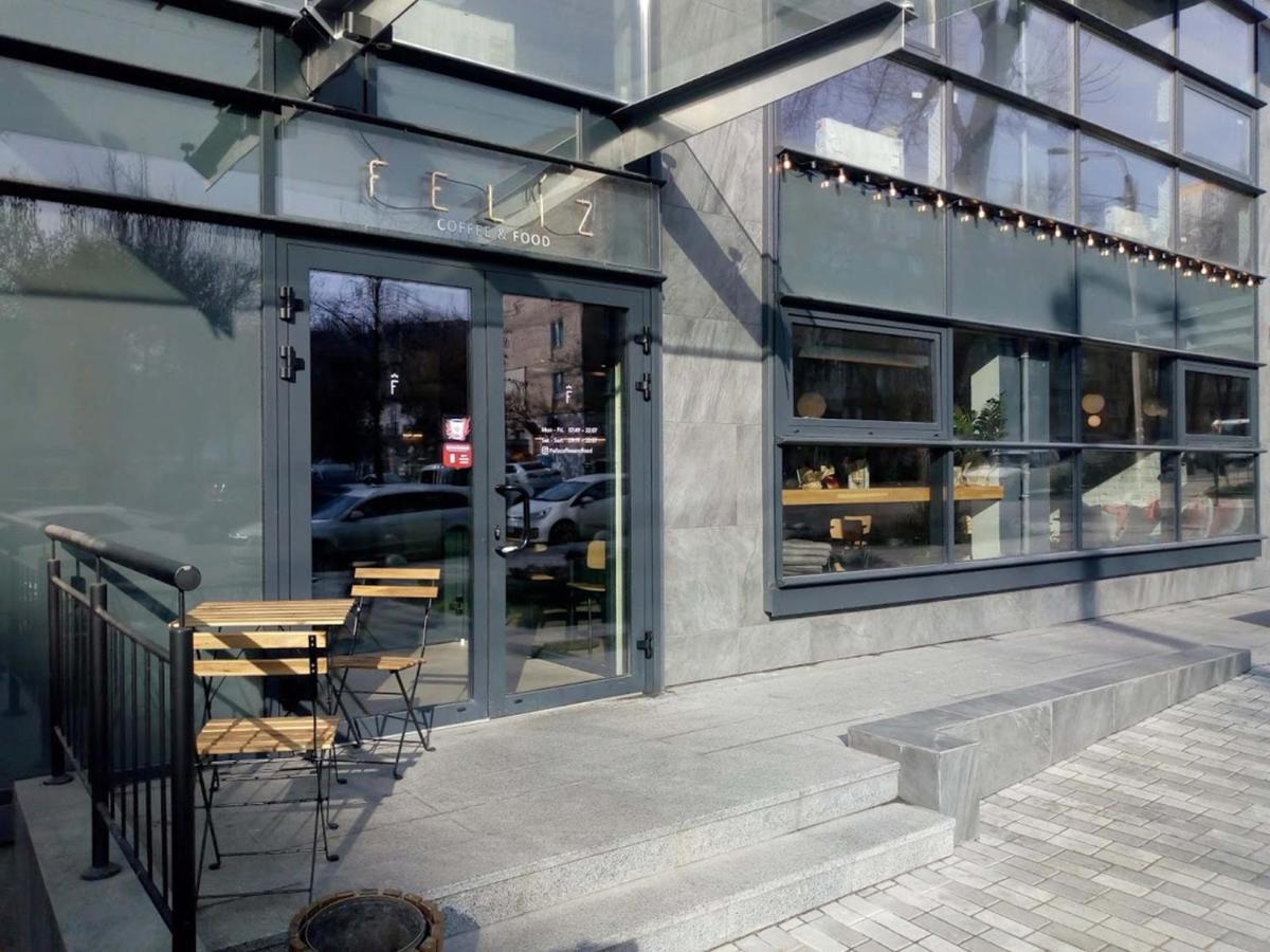 Perfect Apartments M Polytech, Ohmatdet, Parking 키예프 외부 사진