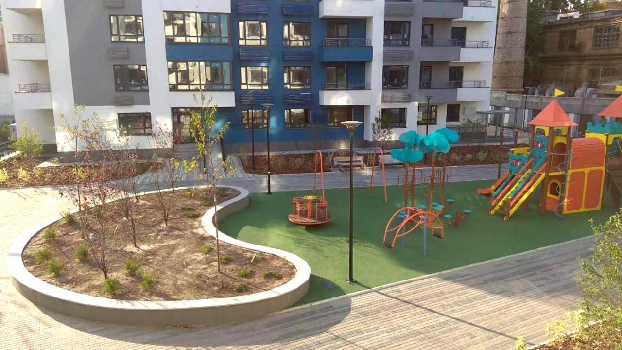 Perfect Apartments M Polytech, Ohmatdet, Parking 키예프 외부 사진